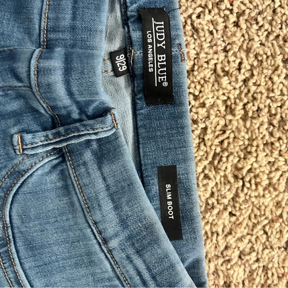 Judy Blue Bootcut Jeans in Classic Blue - Picture 3 of 3
